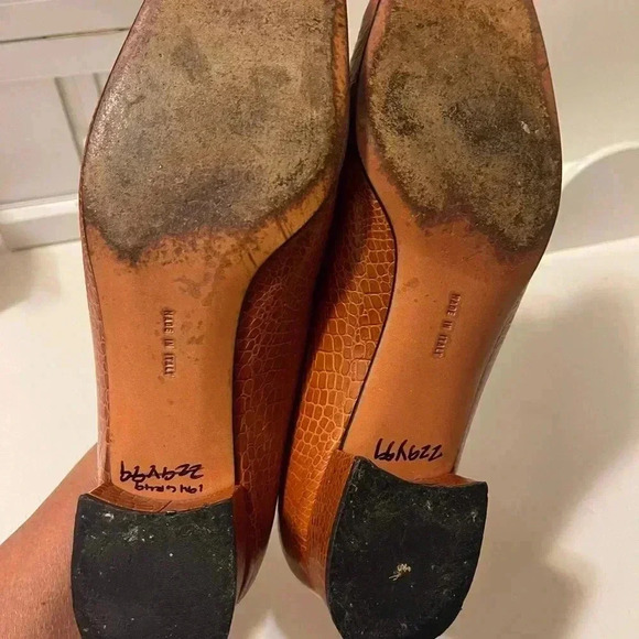 Salvatore Ferragamo Authentic Loafers WOMEN shoes, chic and comfy - Picture 16 of 16